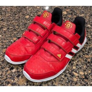 Adidas Manchester United Red MUFC Hyperfast Shoes Soccer size - Youth Boy 6.5Y